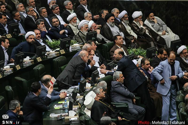 نمایندگان سیستان و بلوچستان منطقی در مورد تقسیم استان صحبت کنندگان سیستان و بلوچستان منطقی در مورد تقسیم استان صحبت کنند