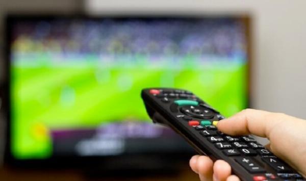 شکایت باشگاه پرسپولیس از خبرنگار صداوسیما و بازیکن سابق استقلال