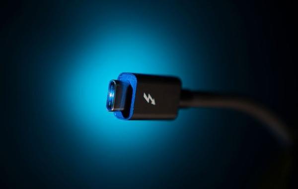 نسل بعدی USB سرعت را با کابل های فعلی دو برابر می کند نسل بعدی USB سرعت را با کابل های فعلی دو برابر می نماید