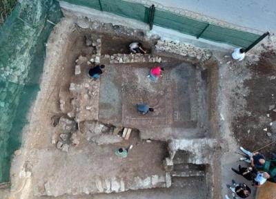 کشف موزاییک های یک اتاق غذاخوری 2400 ساله در ترکیه